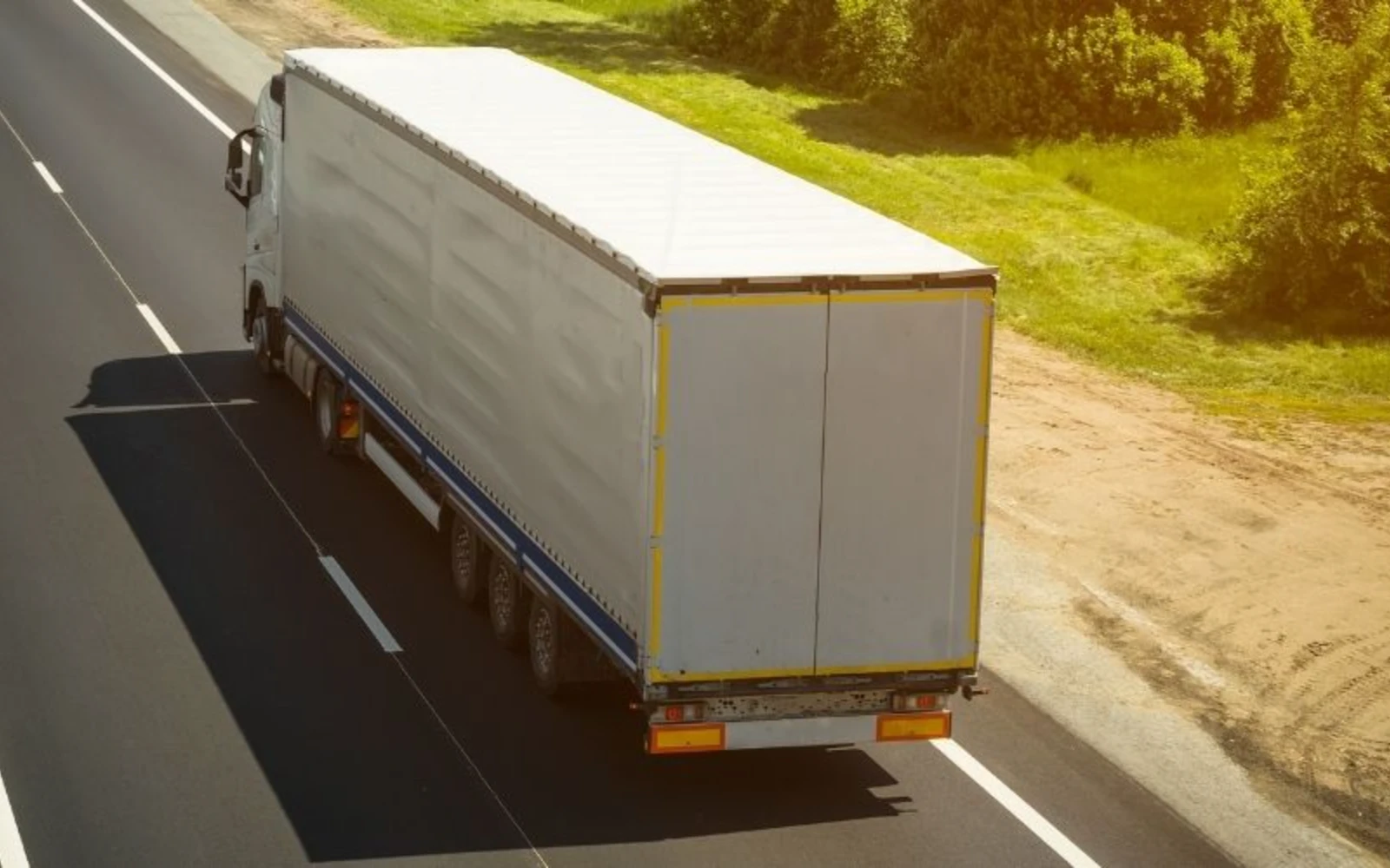 İzmir ve Karlıova Arası Ambar Taşımacılık